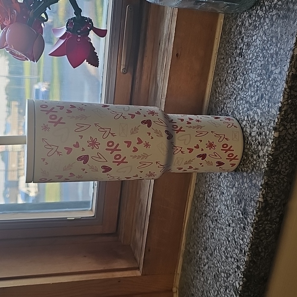 XOXO Patterned Tumbler with Straw Simple Modern - Picture 6 of 6